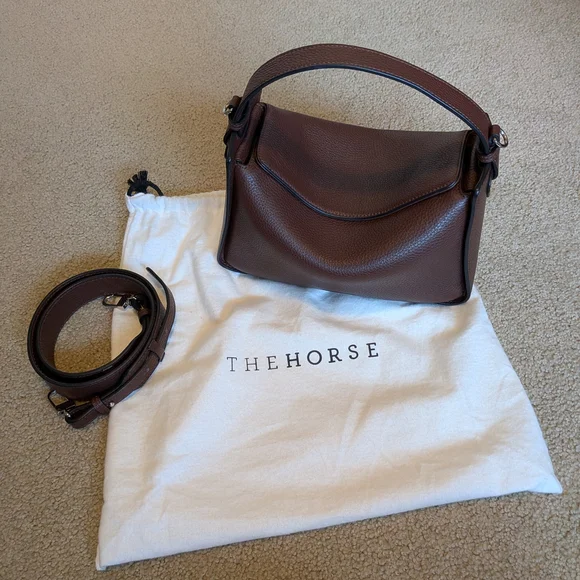 The Horse Clementine in Coffee - Picture 1 of 7